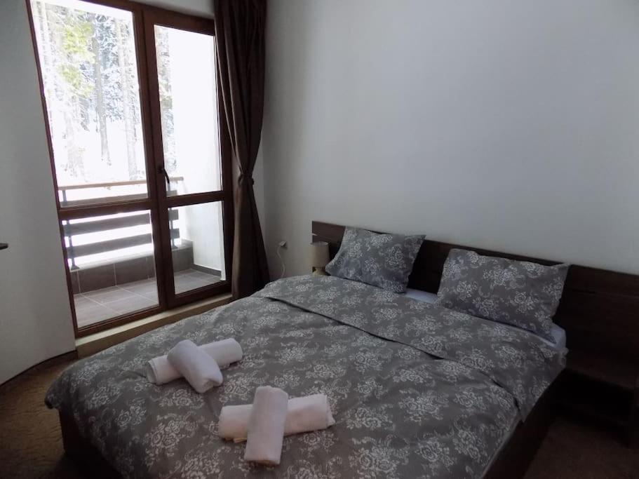 Forest Place Apartment ปอมโปโรโว ภายนอก รูปภาพ